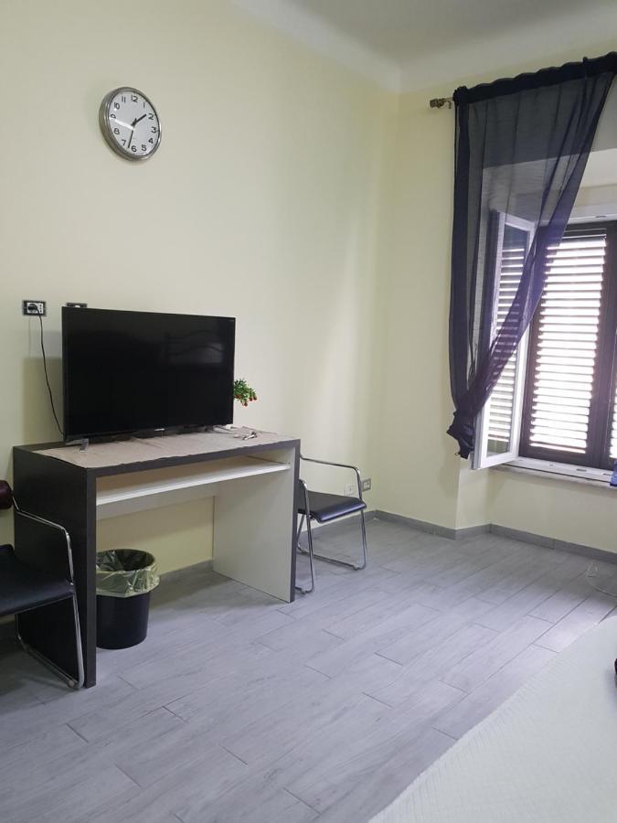 Lili & Aurora Home โรม ภายนอก รูปภาพ